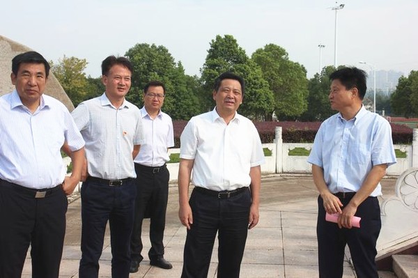 陶方启到宣城职院看望慰问教师